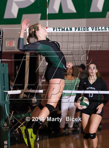 Thumbnail 2 in Pitman vs. St. Mary's (CIF SJS Playoff) photogallery.