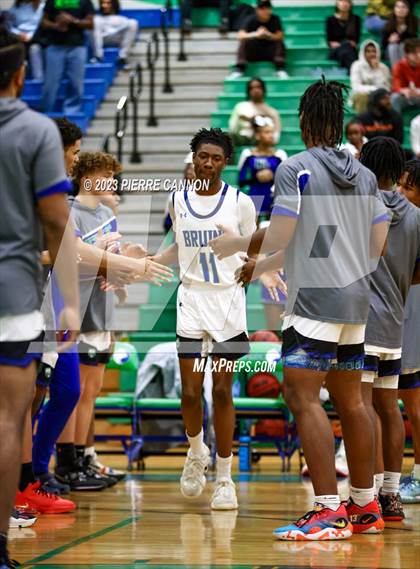 Thumbnail 2 in Gainesville vs Forest Park (VHSL Class 6 Region B Quarterfinal) photogallery.