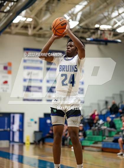 Thumbnail 1 in Gainesville vs Forest Park (VHSL Class 6 Region B Quarterfinal) photogallery.
