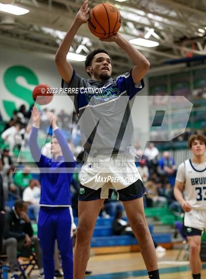 Thumbnail 1 in Gainesville vs Forest Park (VHSL Class 6 Region B Quarterfinal) photogallery.