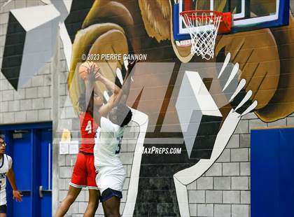 Thumbnail 2 in Gainesville vs Forest Park (VHSL Class 6 Region B Quarterfinal) photogallery.