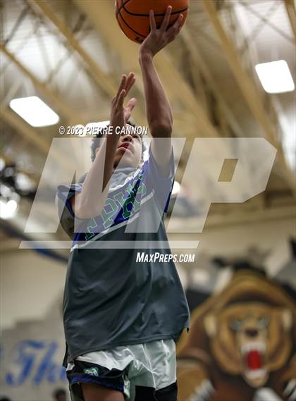 Thumbnail 3 in Gainesville vs Forest Park (VHSL Class 6 Region B Quarterfinal) photogallery.