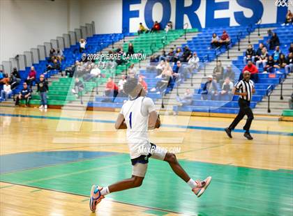 Thumbnail 2 in Gainesville vs Forest Park (VHSL Class 6 Region B Quarterfinal) photogallery.