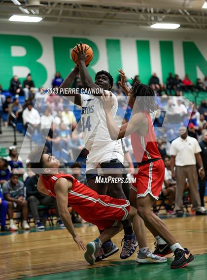 Thumbnail 2 in Gainesville vs Forest Park (VHSL Class 6 Region B Quarterfinal) photogallery.