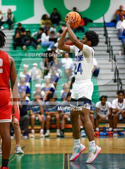 Thumbnail 3 in Gainesville vs Forest Park (VHSL Class 6 Region B Quarterfinal) photogallery.
