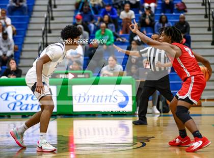 Thumbnail 3 in Gainesville vs Forest Park (VHSL Class 6 Region B Quarterfinal) photogallery.