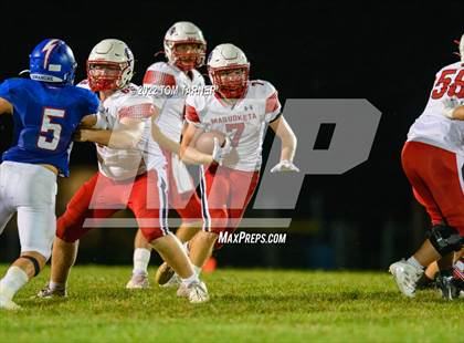 Thumbnail 3 in Camanche @ Maquoketa photogallery.