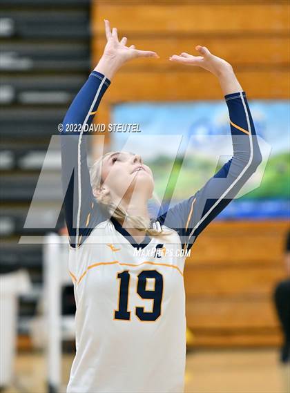Thumbnail 2 in St. Francis vs. Oak Ridge (CIF SJS D1 Final) photogallery.