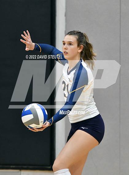 Thumbnail 2 in St. Francis vs. Oak Ridge (CIF SJS D1 Final) photogallery.