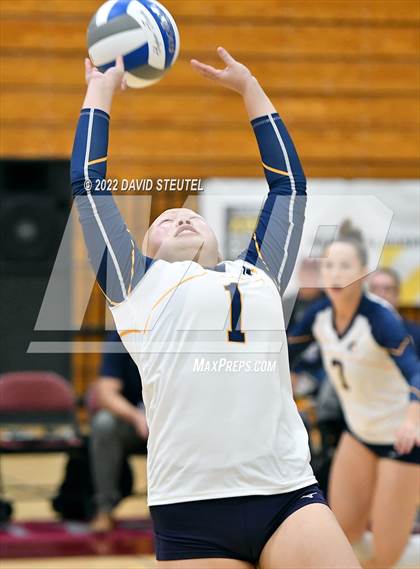 Thumbnail 3 in St. Francis vs. Oak Ridge (CIF SJS D1 Final) photogallery.