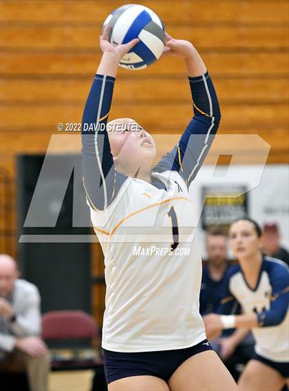 Thumbnail 3 in St. Francis vs. Oak Ridge (CIF SJS D1 Final) photogallery.