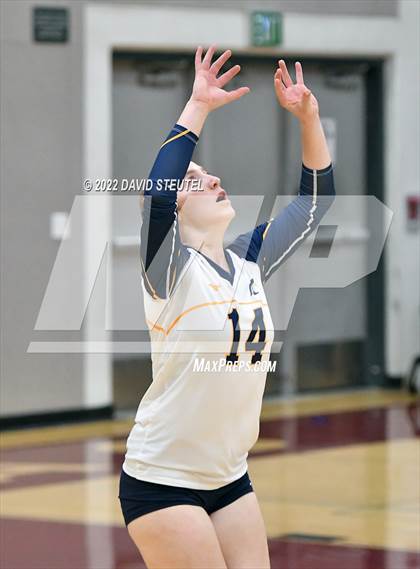 Thumbnail 1 in St. Francis vs. Oak Ridge (CIF SJS D1 Final) photogallery.