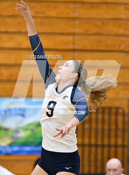 Thumbnail 3 in St. Francis vs. Oak Ridge (CIF SJS D1 Final) photogallery.