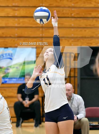 Thumbnail 3 in St. Francis vs. Oak Ridge (CIF SJS D1 Final) photogallery.