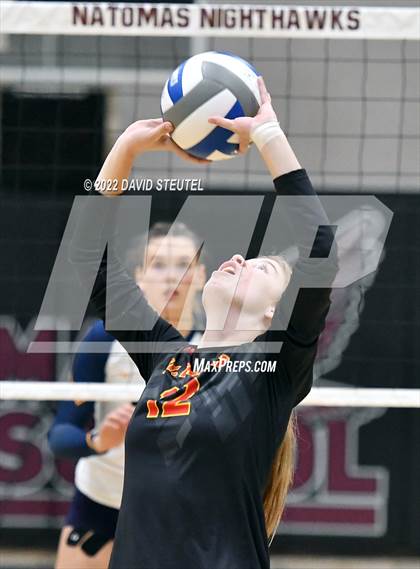 Thumbnail 2 in St. Francis vs. Oak Ridge (CIF SJS D1 Final) photogallery.