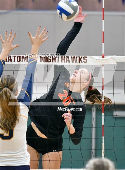 Thumbnail 3 in St. Francis vs. Oak Ridge (CIF SJS D1 Final) photogallery.
