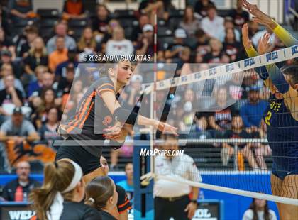 Thumbnail 3 in Aledo vs. Highland Park  (UIL 5A Division 1 Semifinal) photogallery.