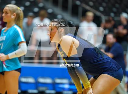 Thumbnail 1 in Aledo vs. Highland Park  (UIL 5A Division 1 Semifinal) photogallery.