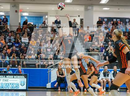 Thumbnail 2 in Aledo vs. Highland Park  (UIL 5A Division 1 Semifinal) photogallery.