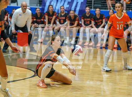 Thumbnail 1 in Aledo vs. Highland Park  (UIL 5A Division 1 Semifinal) photogallery.