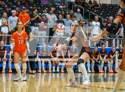 Thumbnail 2 in Aledo vs. Highland Park  (UIL 5A Division 1 Semifinal) photogallery.