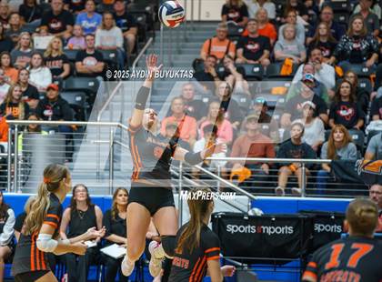 Thumbnail 1 in Aledo vs. Highland Park  (UIL 5A Division 1 Semifinal) photogallery.