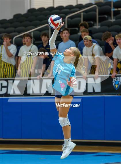 Thumbnail 3 in Aledo vs. Highland Park  (UIL 5A Division 1 Semifinal) photogallery.