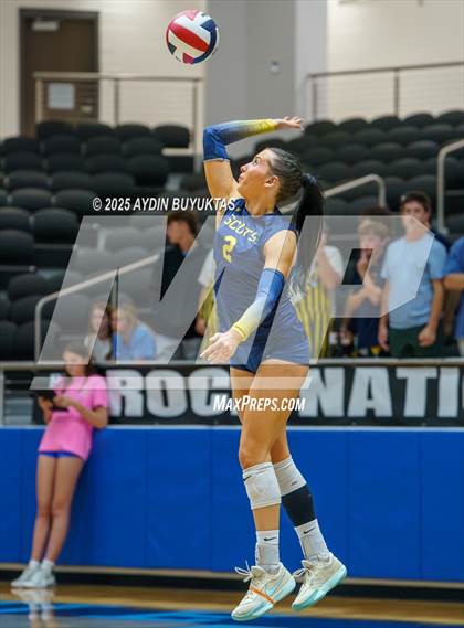 Thumbnail 3 in Aledo vs. Highland Park  (UIL 5A Division 1 Semifinal) photogallery.