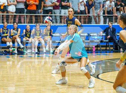 Thumbnail 3 in Aledo vs. Highland Park  (UIL 5A Division 1 Semifinal) photogallery.