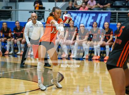 Thumbnail 3 in Aledo vs. Highland Park  (UIL 5A Division 1 Semifinal) photogallery.