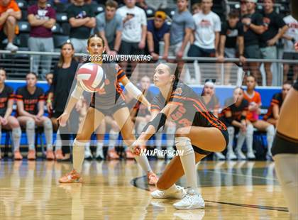 Thumbnail 1 in Aledo vs. Highland Park  (UIL 5A Division 1 Semifinal) photogallery.