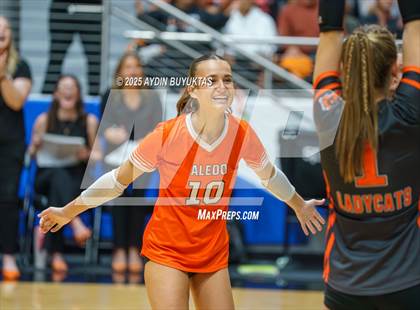 Thumbnail 1 in Aledo vs. Highland Park  (UIL 5A Division 1 Semifinal) photogallery.