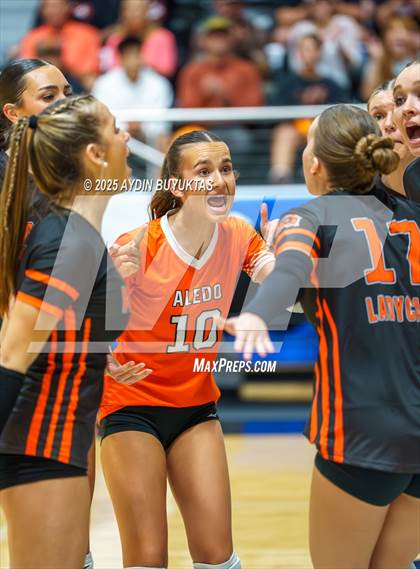 Thumbnail 3 in Aledo vs. Highland Park  (UIL 5A Division 1 Semifinal) photogallery.