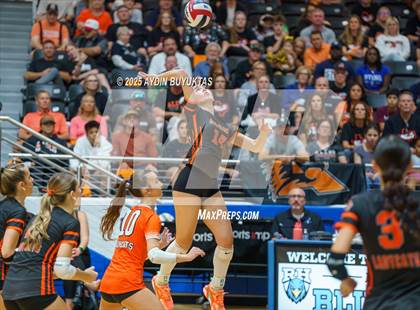 Thumbnail 1 in Aledo vs. Highland Park  (UIL 5A Division 1 Semifinal) photogallery.