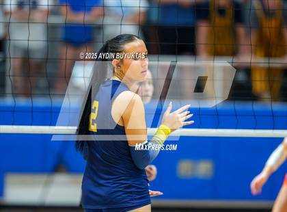 Thumbnail 1 in Aledo vs. Highland Park  (UIL 5A Division 1 Semifinal) photogallery.