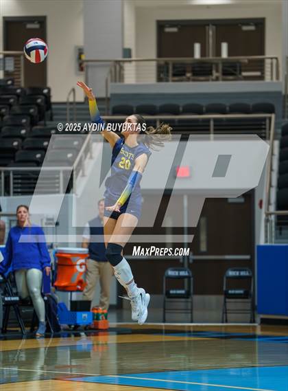 Thumbnail 1 in Aledo vs. Highland Park  (UIL 5A Division 1 Semifinal) photogallery.