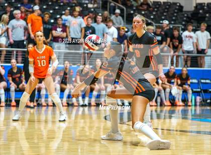 Thumbnail 1 in Aledo vs. Highland Park  (UIL 5A Division 1 Semifinal) photogallery.
