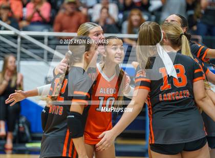 Thumbnail 1 in Aledo vs. Highland Park  (UIL 5A Division 1 Semifinal) photogallery.