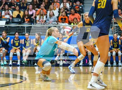 Thumbnail 1 in Aledo vs. Highland Park  (UIL 5A Division 1 Semifinal) photogallery.