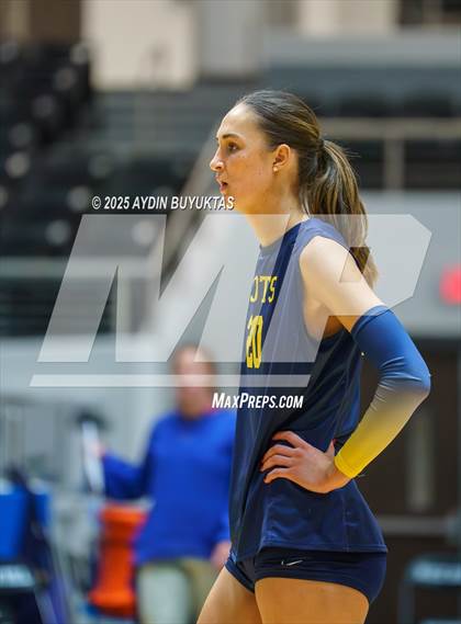 Thumbnail 2 in Aledo vs. Highland Park  (UIL 5A Division 1 Semifinal) photogallery.