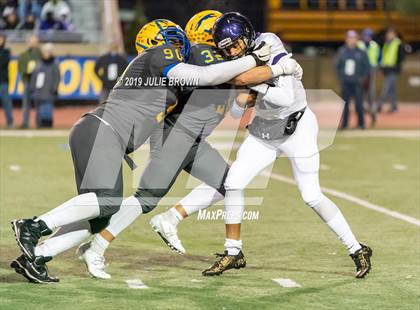 Thumbnail 2 in Merrillville vs Carmel (IHSAA 6A Semifinal Playoff) photogallery.