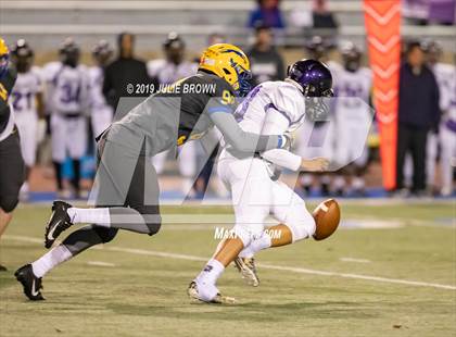 Thumbnail 1 in Merrillville vs Carmel (IHSAA 6A Semifinal Playoff) photogallery.