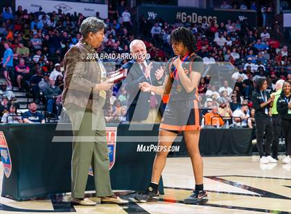 Thumbnail 3 in North Pitt vs East Burke (NCHSAA 2A Final Awards) photogallery.