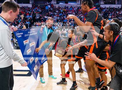Thumbnail 2 in North Pitt vs East Burke (NCHSAA 2A Final Awards) photogallery.
