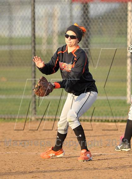 Thumbnail 3 in Vacaville vs. Douglas (Victory Pre-Season T.O.C.) photogallery.