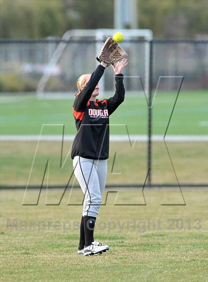 Thumbnail 3 in Vacaville vs. Douglas (Victory Pre-Season T.O.C.) photogallery.