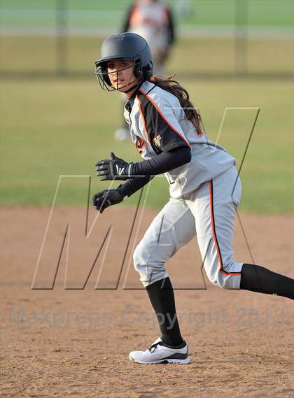 Thumbnail 3 in Vacaville vs. Douglas (Victory Pre-Season T.O.C.) photogallery.