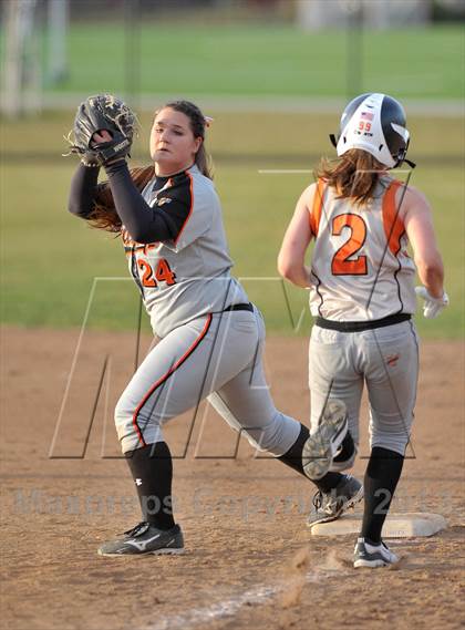 Thumbnail 2 in Vacaville vs. Douglas (Victory Pre-Season T.O.C.) photogallery.