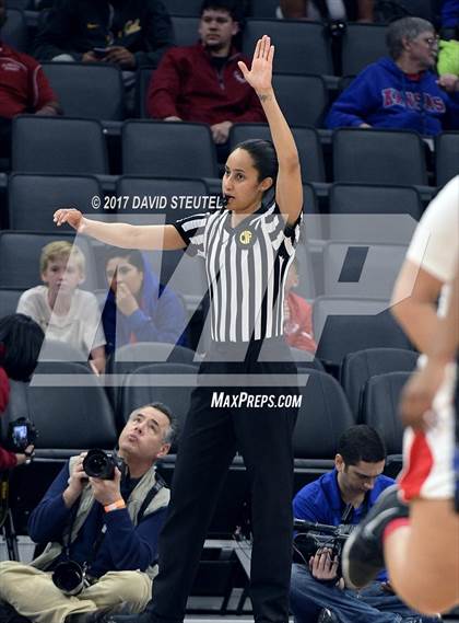Thumbnail 3 in Windward vs. McClatchy (CIF State D1 Final) photogallery.