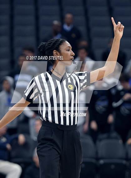 Thumbnail 1 in Windward vs. McClatchy (CIF State D1 Final) photogallery.